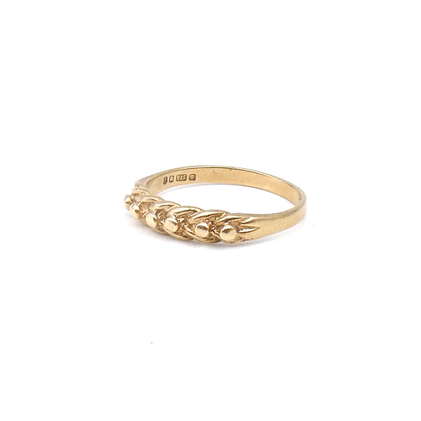 Vintage fine Keeper's ring, 9kt gold woven band.