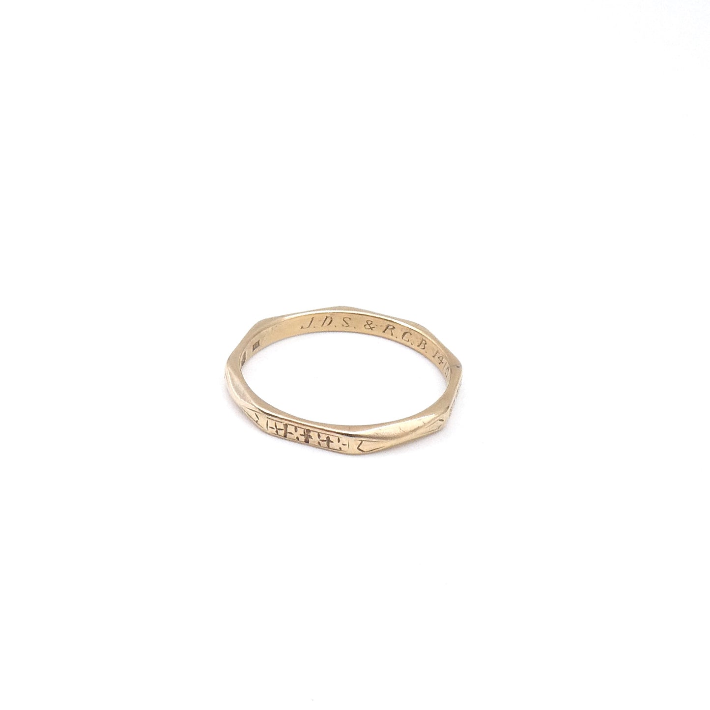 Vintage octagon ring, 9kt gold with etched patterning on four faces.