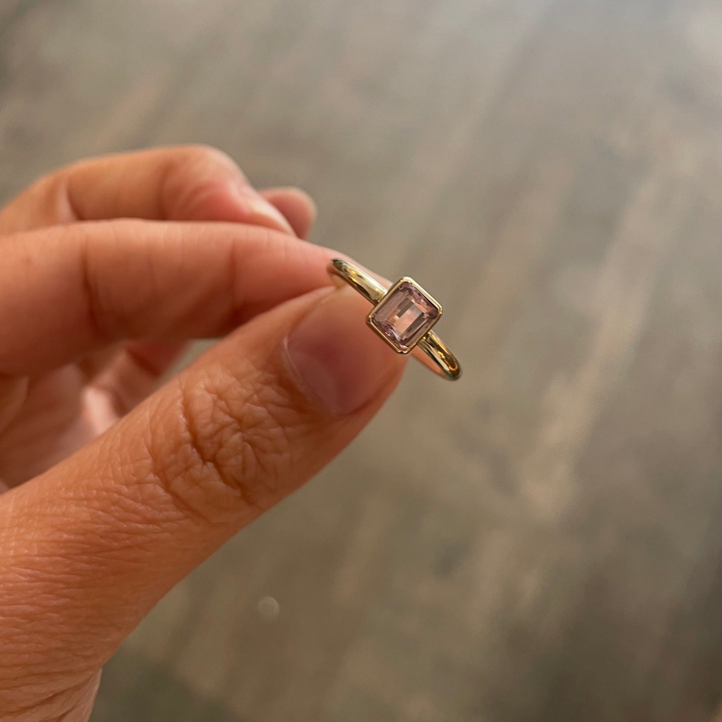 Pink Topaz 9kt gold Ring, Preowned Ring.