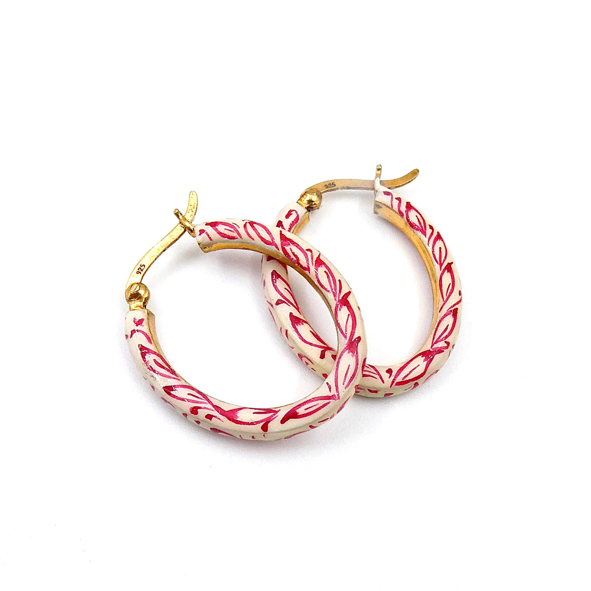 Hand painted & enamel hoops leaf motif.