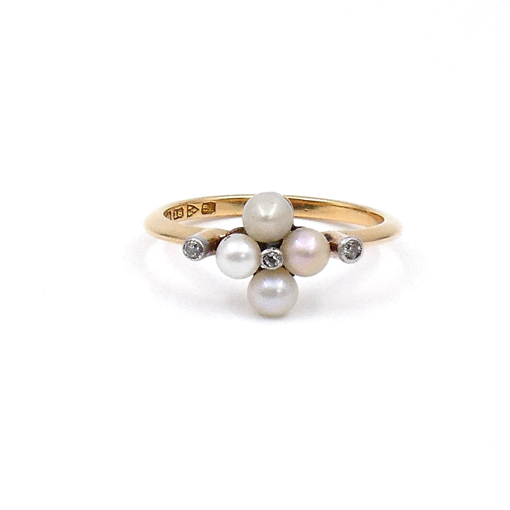 A pearl and white sapphire ring, antique pearl ring hallmarked 18kt gold Chester 1915-16. - Collected