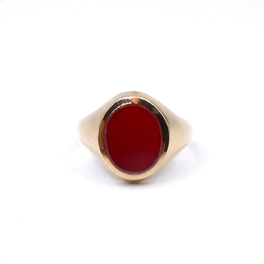 Vintage carnelian signet ring, set in 9kt gold with full hallmarks from London 1967. - Collected