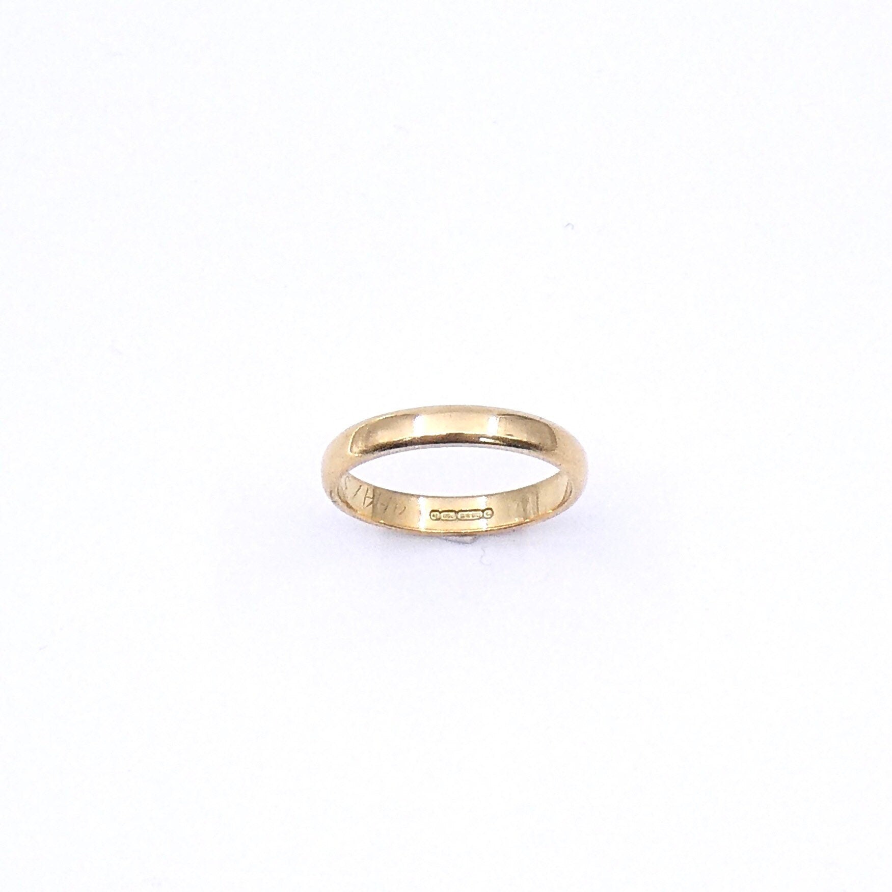 Vintage gold band, a heavy 18kt gold ring, ideal vintage wedding ring. - Collected