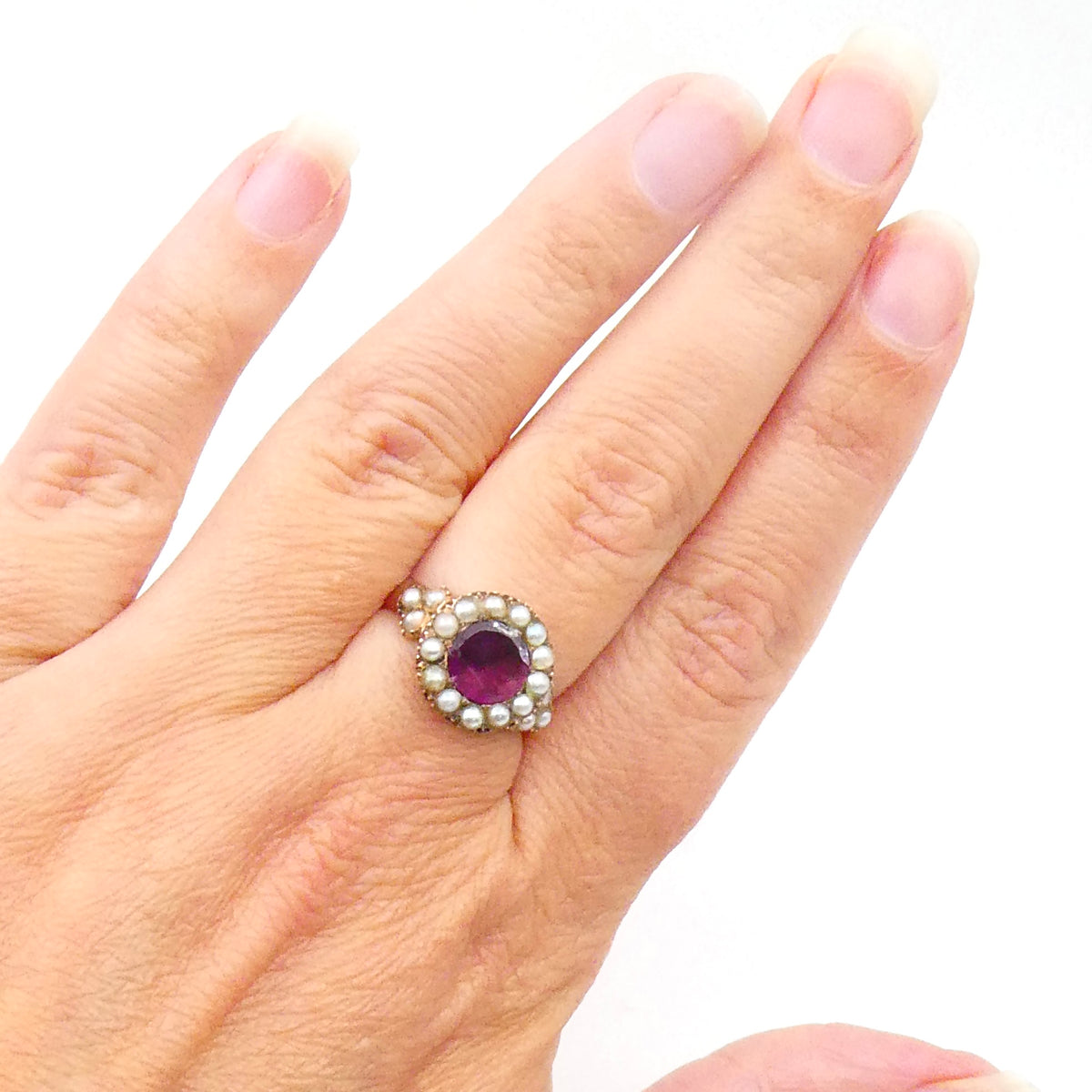 Antique garnet and pearl cluster Ring, Hallmarked Chester 1911.