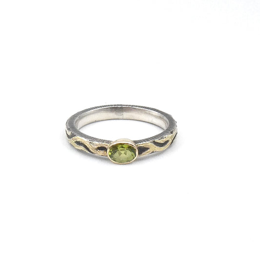 Peridot ring Sterling Silver and 18kt gold.