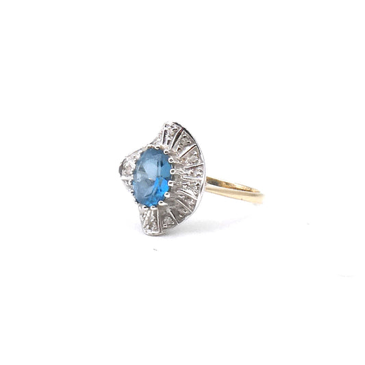 Ballerina Ring set with Topaz, and diamonds 9kt white and yellow gold, preowned.