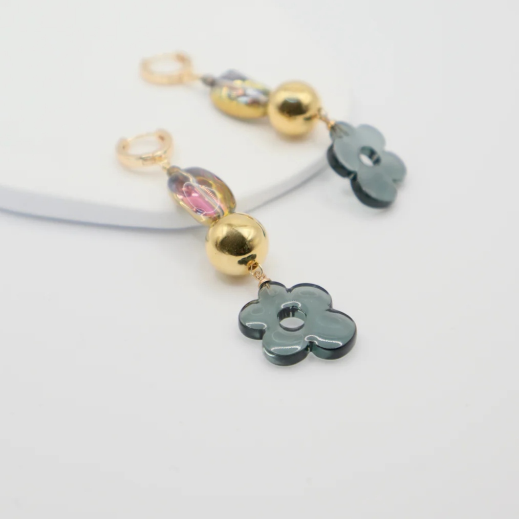Lexi Earrings Smokey