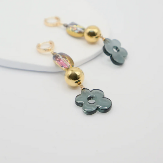 Lexi Earrings Smokey