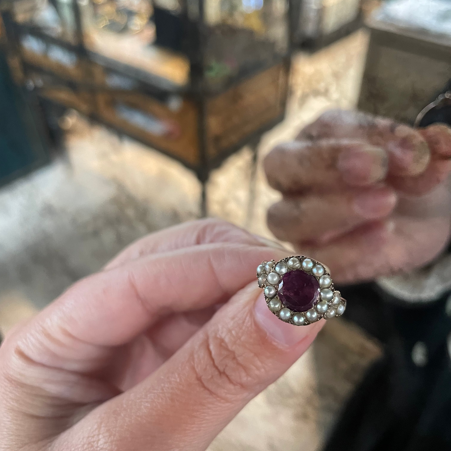 Antique garnet and pearl cluster Ring, Hallmarked Chester 1911.
