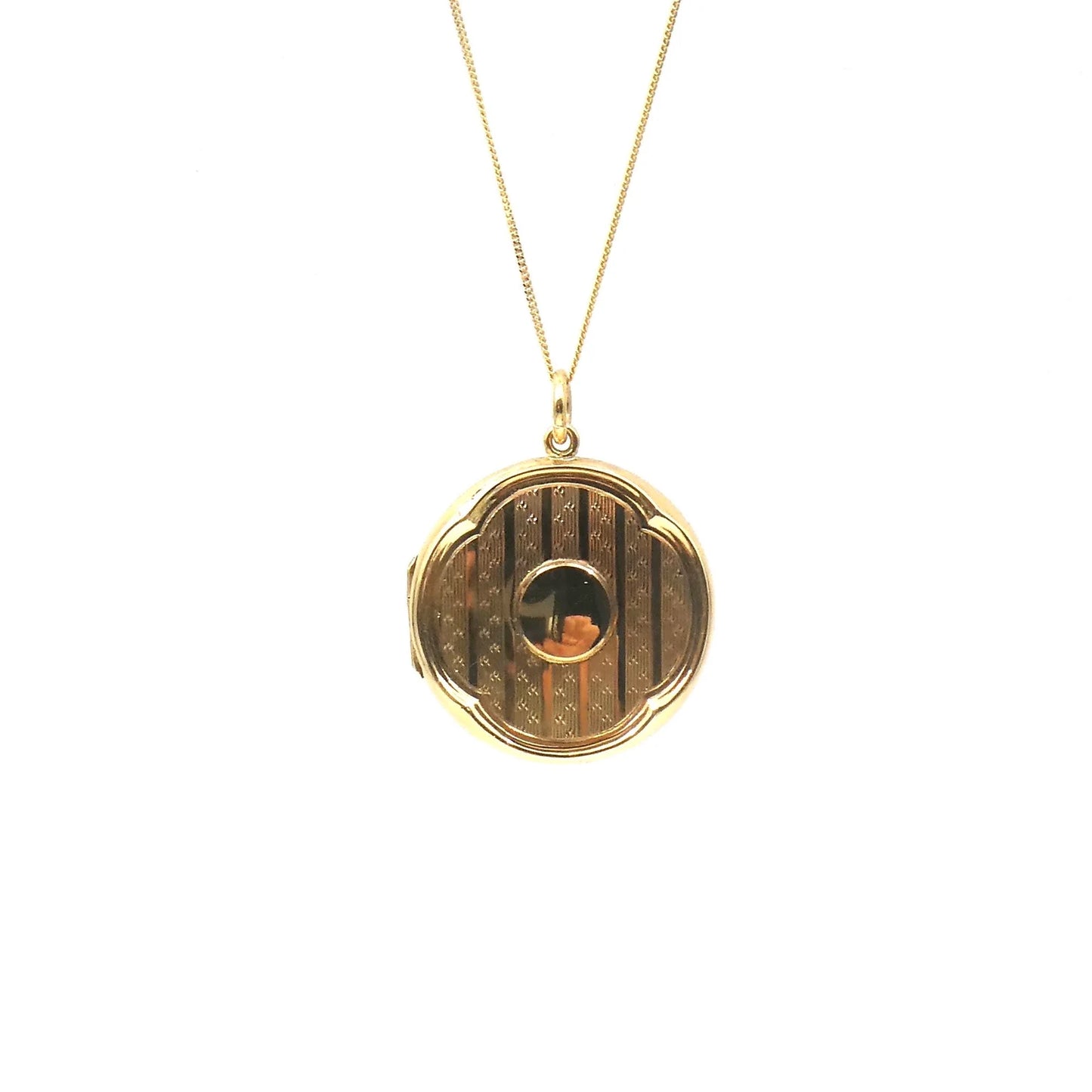 Antique locket, an edwardian gold locket in beautiful condition on a 9kt gold chain.