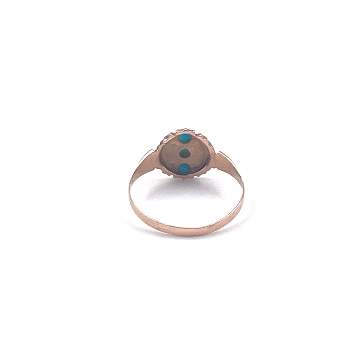 Antique Turquoise and pearl ring 9kt rose gold.