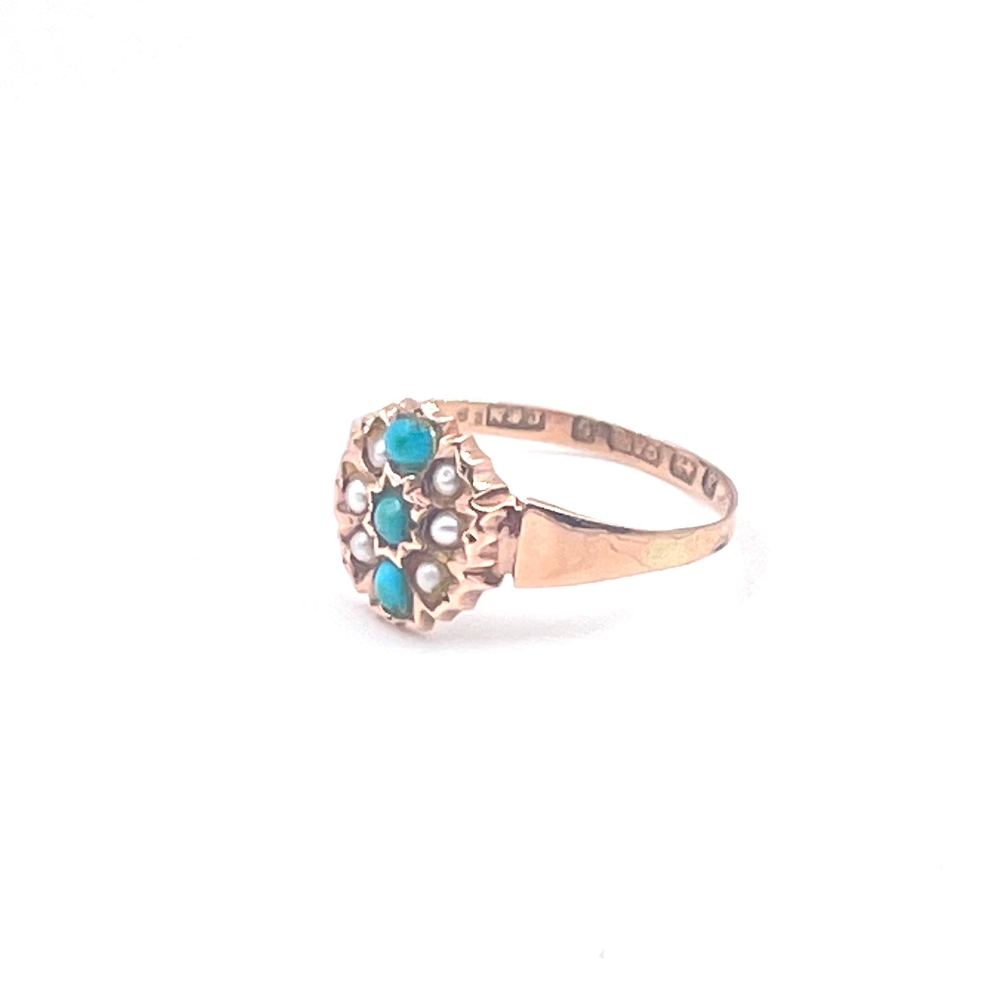 Antique Turquoise and pearl ring 9kt rose gold.