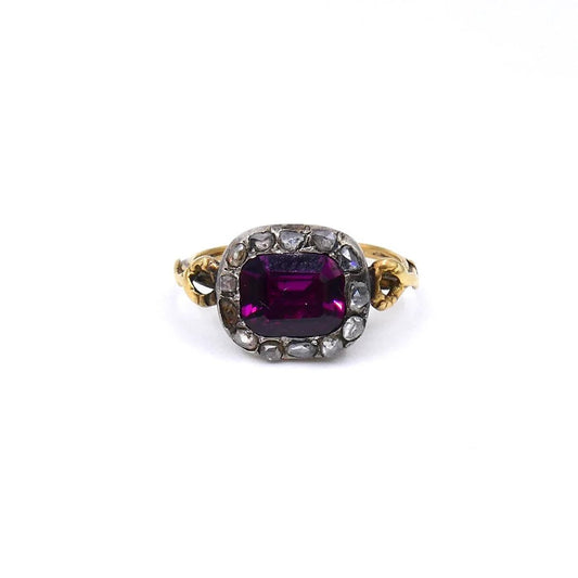 Georgian garnet and diamond ring, with a rectangular purple pink garnet, a rare antique ring. - Collected