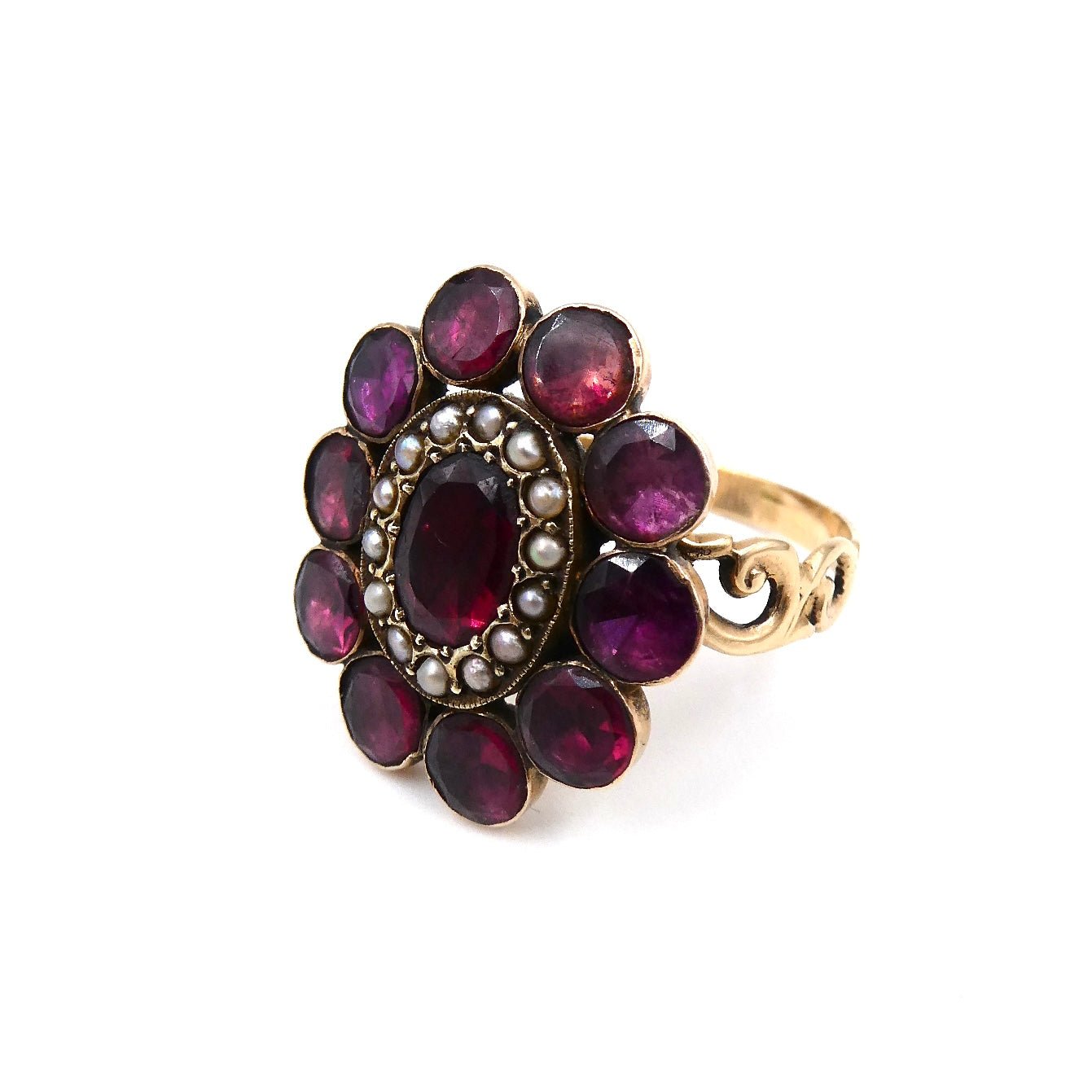 Georgian garnet and pearl ring, stunning statement garnet ring on an ornate gold band. - Collected